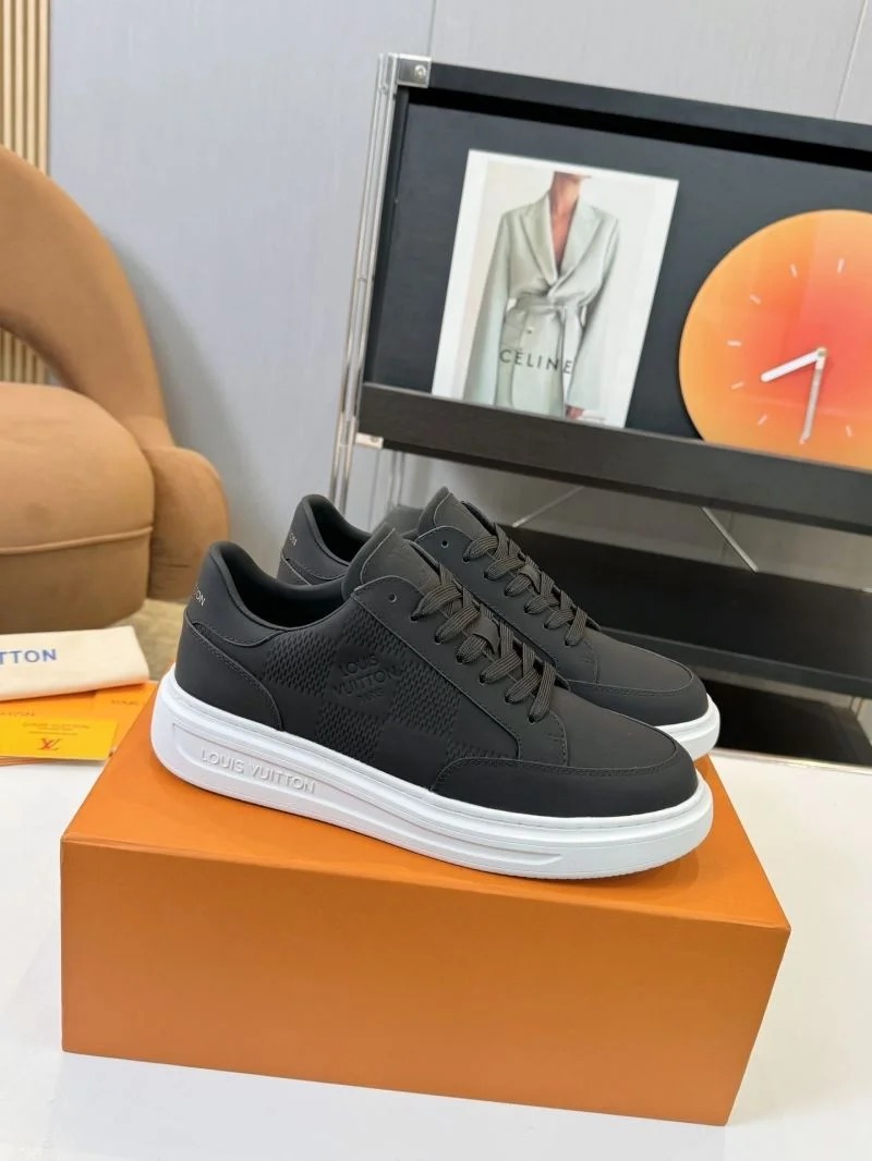 Louis Vuitton Low Shoes Seasonal 33330