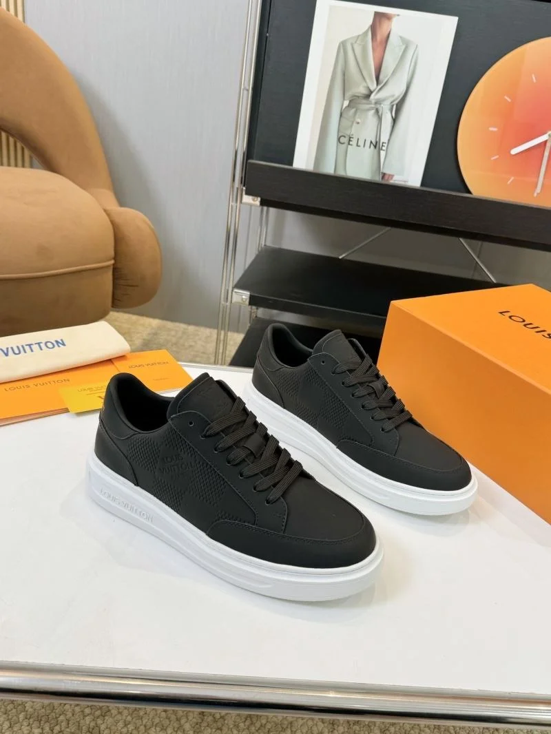 Louis Vuitton Low Shoes Seasonal 33330
