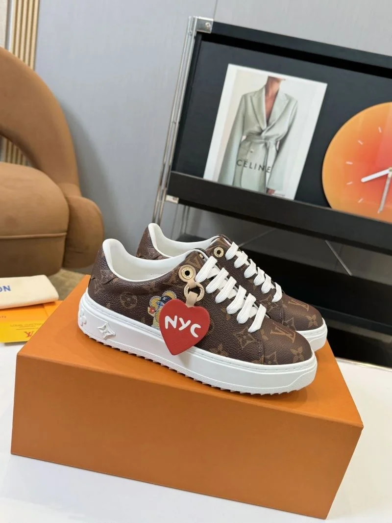 ComfortFit Louis Vuitton Low Shoes 33321