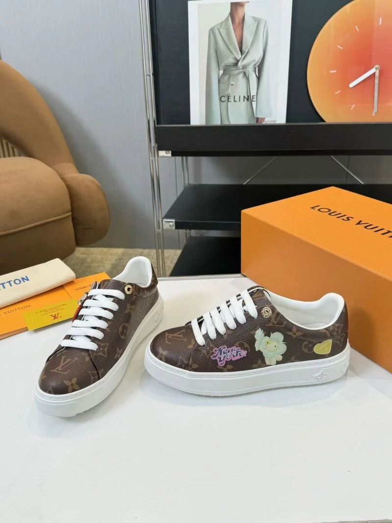 ComfortFit Louis Vuitton Low Shoes 33321