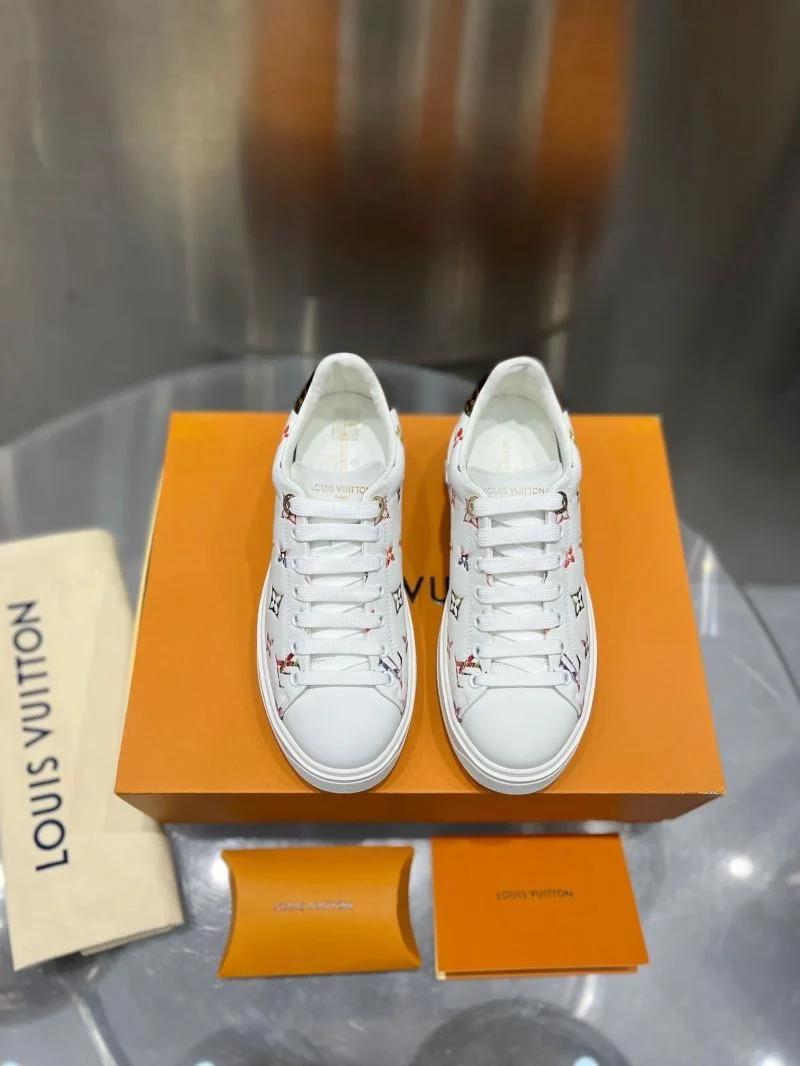 SmartChoice Louis Vuitton Low Shoes 31230