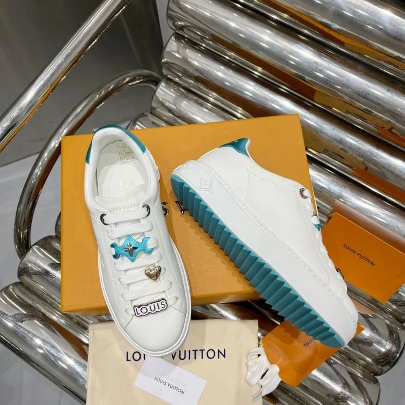 Louis Vuitton Low Shoes WellDesigned 31211