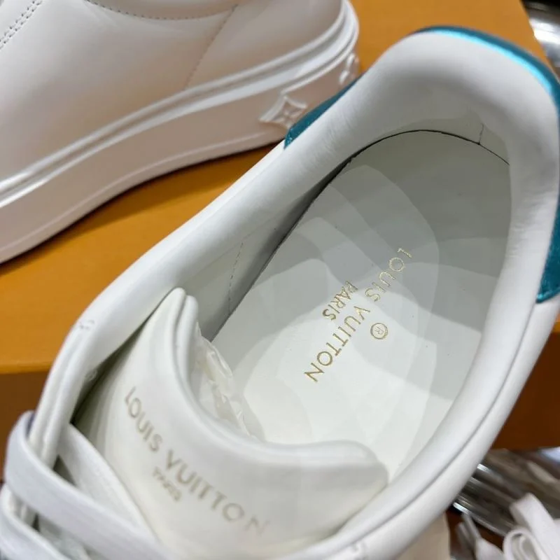 Louis Vuitton Low Shoes WellDesigned 31211