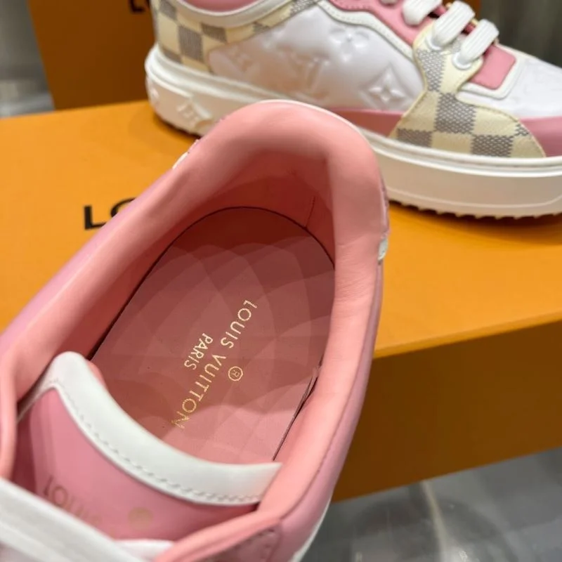 GoodFit Louis Vuitton Low Shoes 31223