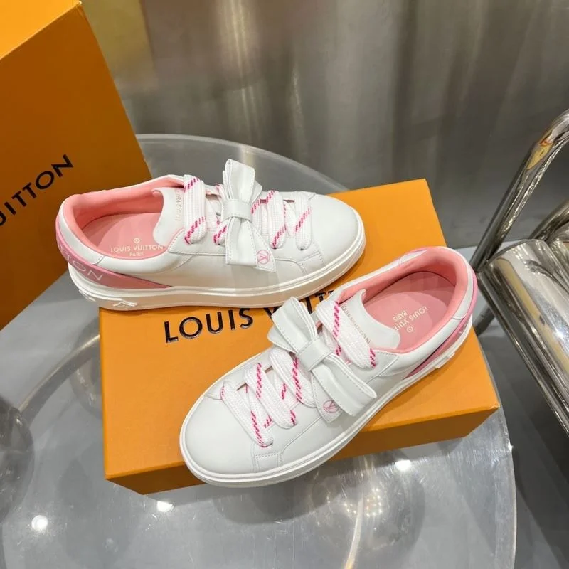 Louis Vuitton Low Shoes TechFriendly 31208