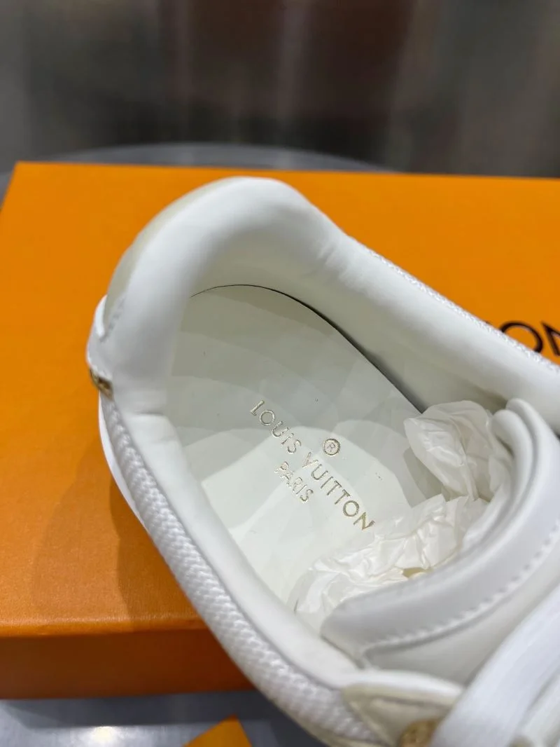 Louis Vuitton Low Shoes ZipUp 31214