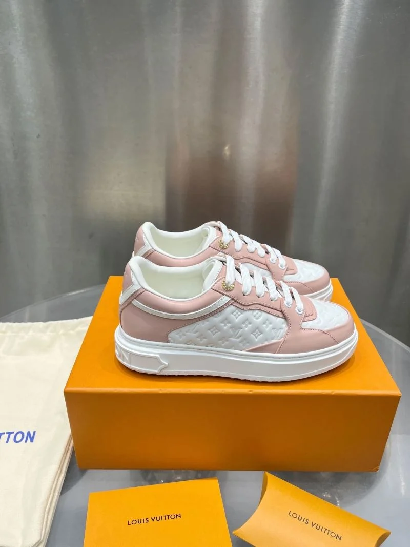 Trendy Louis Vuitton Low Shoes 31204