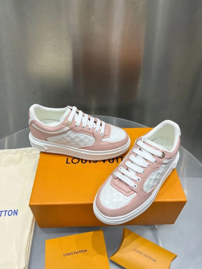 Trendy Louis Vuitton Low Shoes 31204