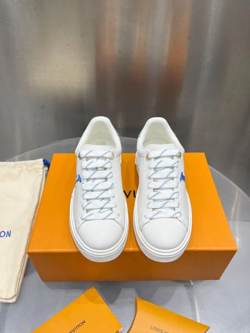 Louis Vuitton Low Shoes Fashionable 31216