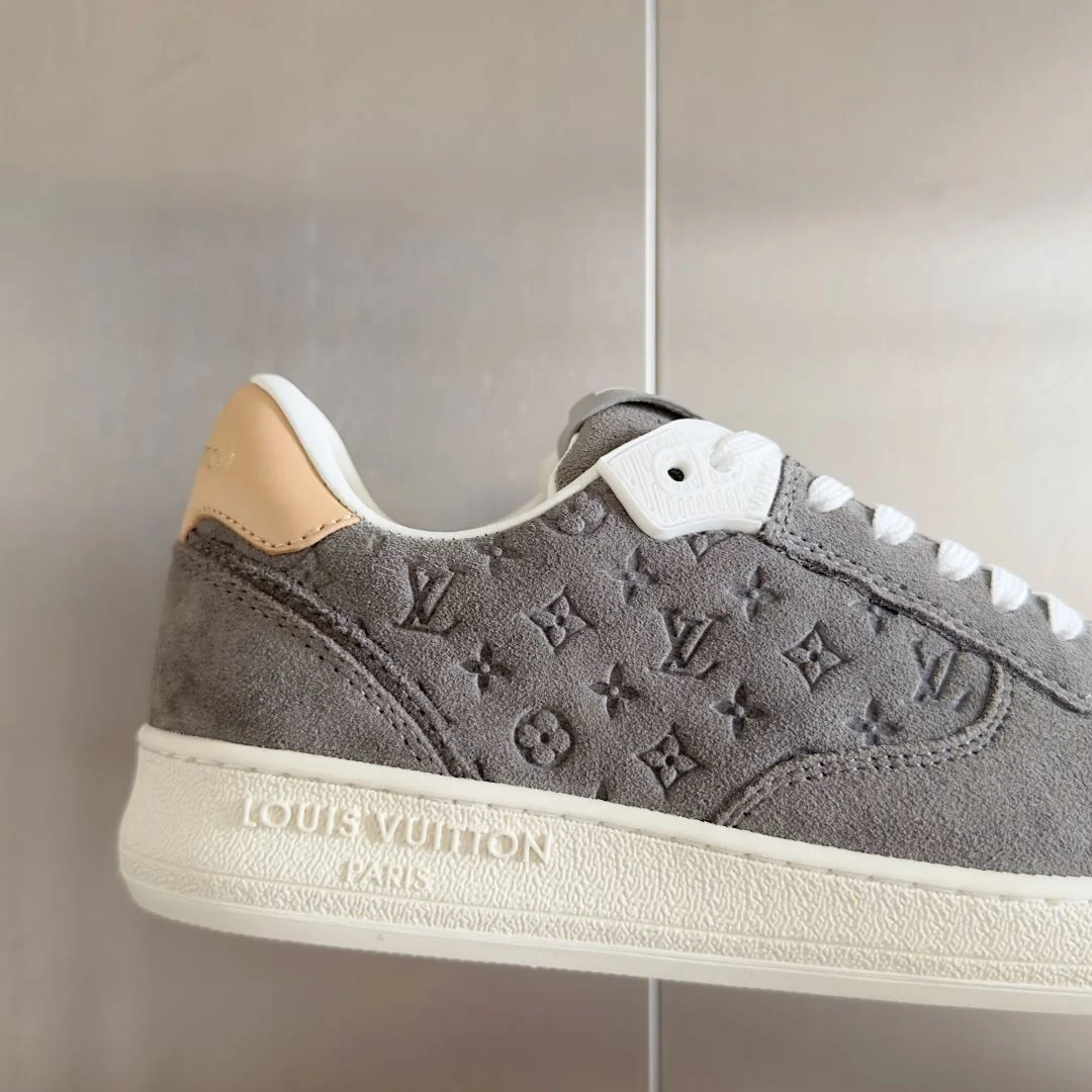 Louis Vuitton Low Shoes Reliable 31218