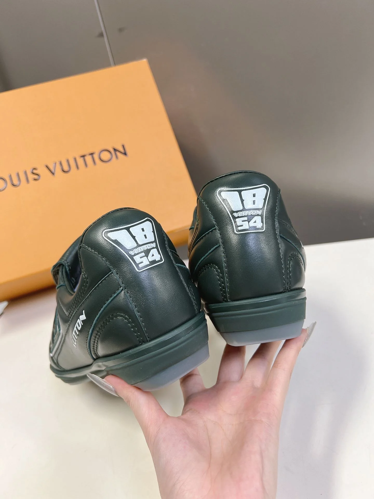 Efficient Louis Vuitton Low Shoes 31219