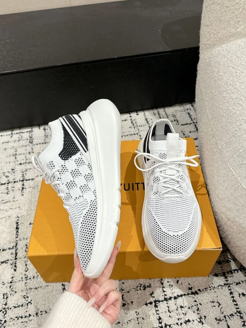 Louis Vuitton Low Shoes ComfortFit 31217
