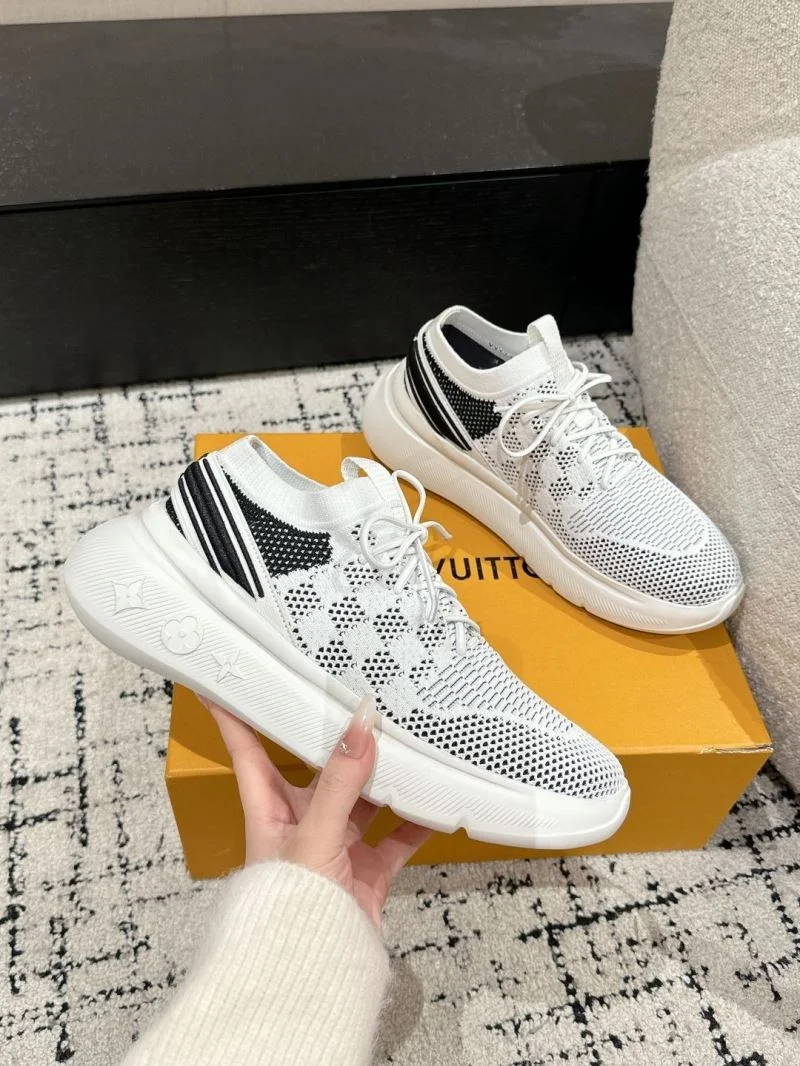 Louis Vuitton Low Shoes ComfortFit 31217