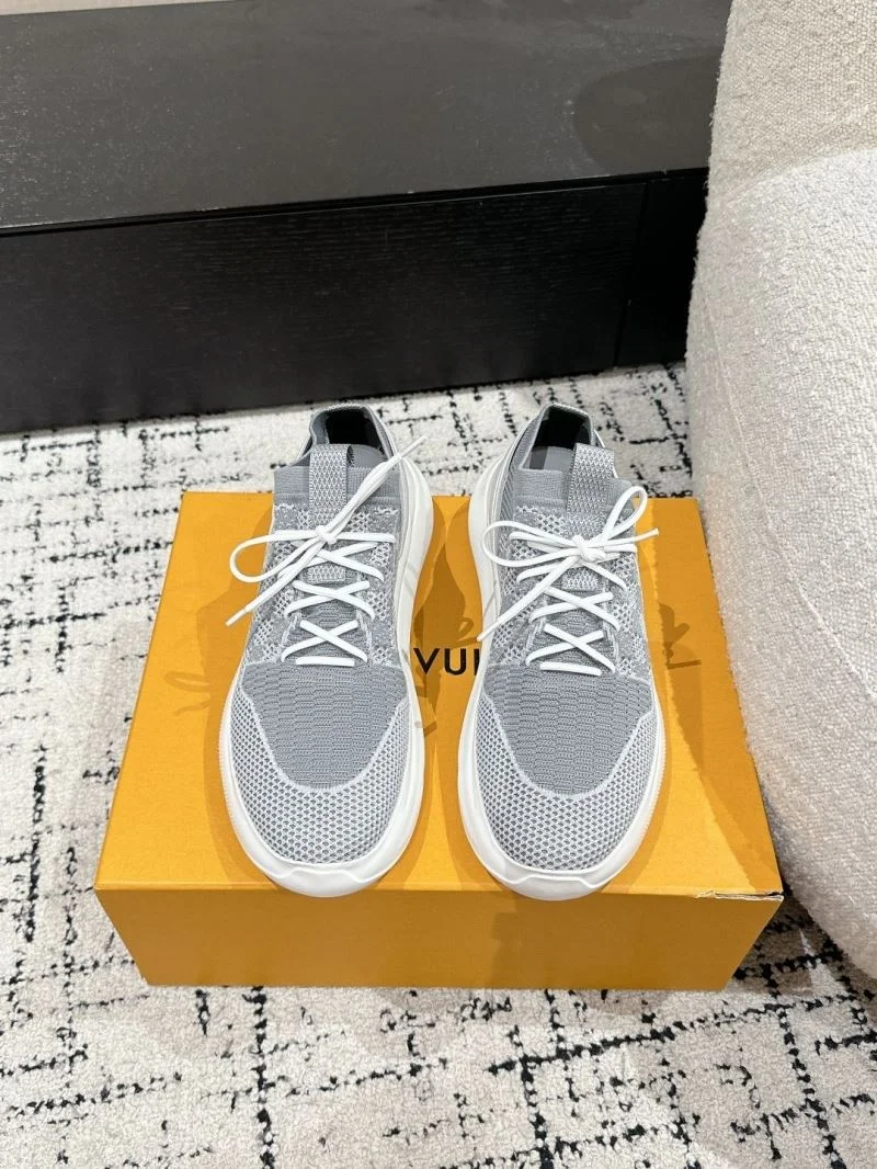 Louis Vuitton Low Shoes WrinkleFree 31212