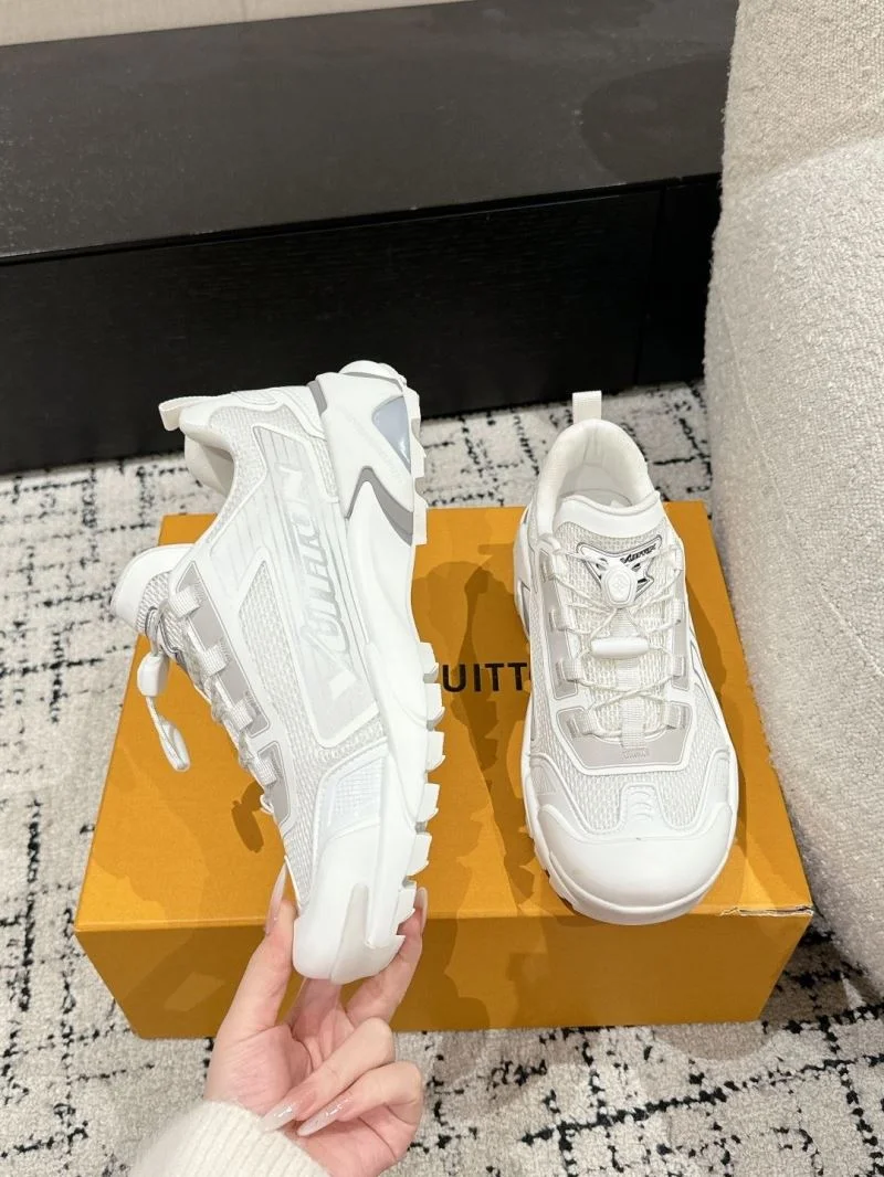 Louis Vuitton Low Shoes FlexibleFit 31200