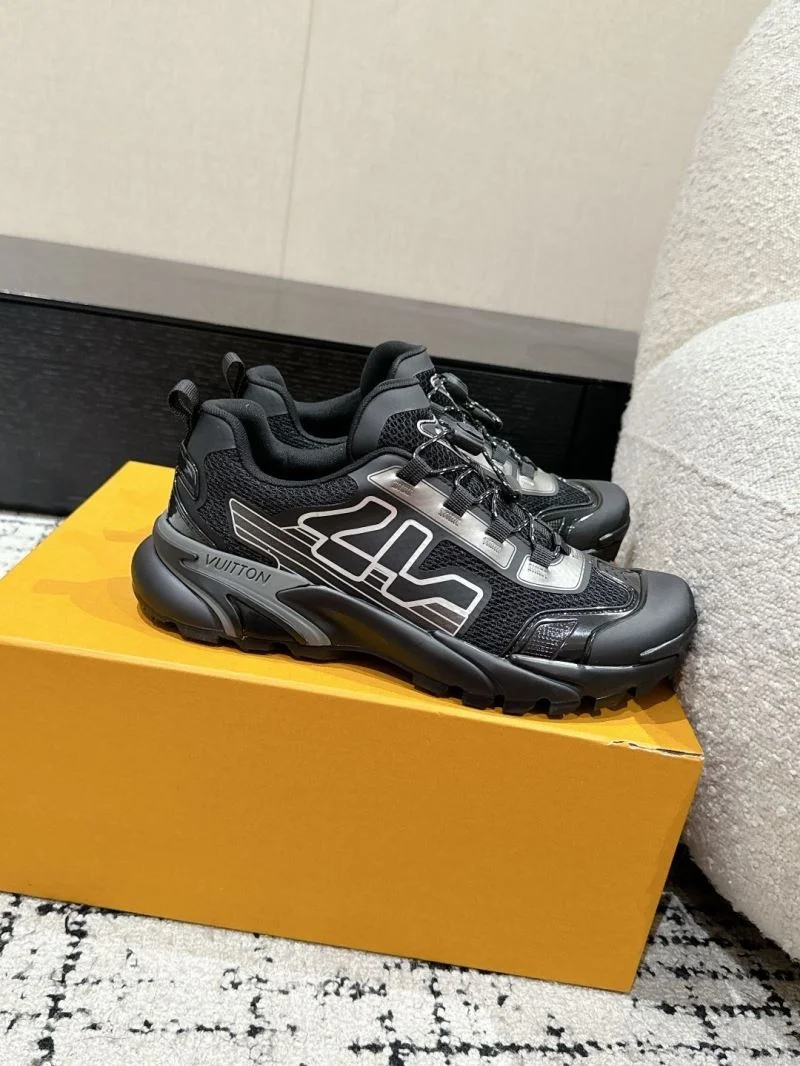 Sustainable Louis Vuitton Low Shoes 31203