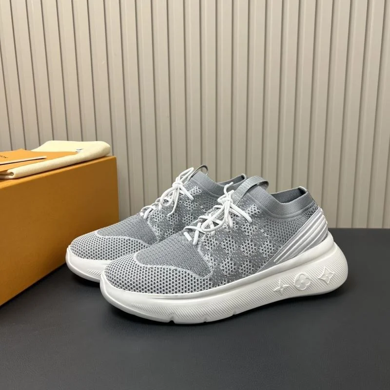 Louis Vuitton Low Shoes OdorResistant 31207