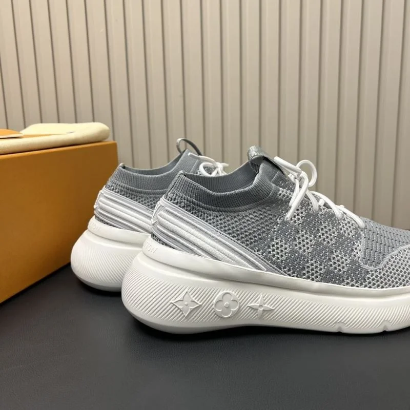 Louis Vuitton Low Shoes OdorResistant 31207