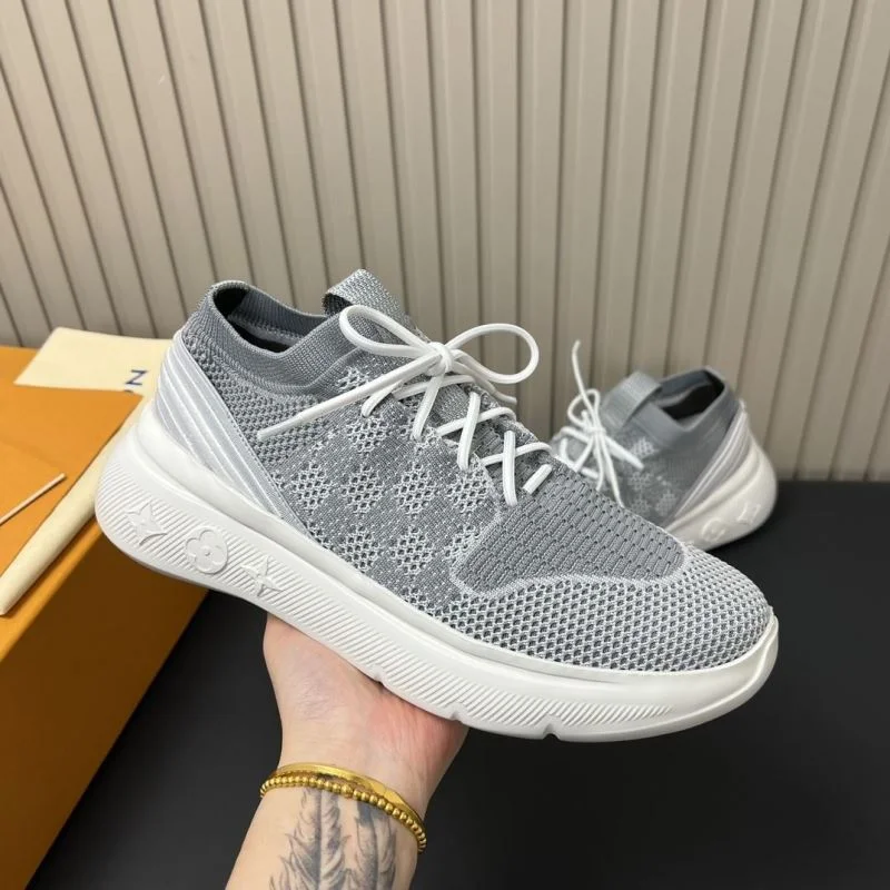 Louis Vuitton Low Shoes OdorResistant 31207