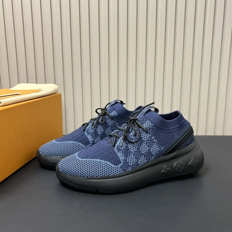 Louis Vuitton Low Shoes TechFriendly 31199