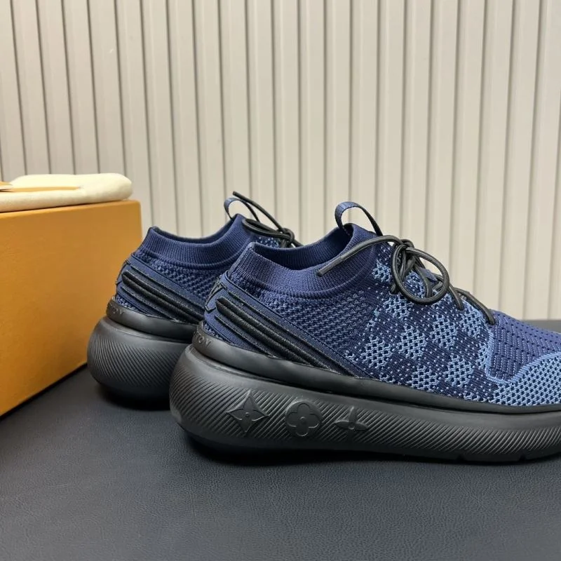 Louis Vuitton Low Shoes TechFriendly 31199