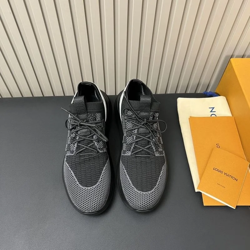 Louis Vuitton Low Shoes Elegant 31194
