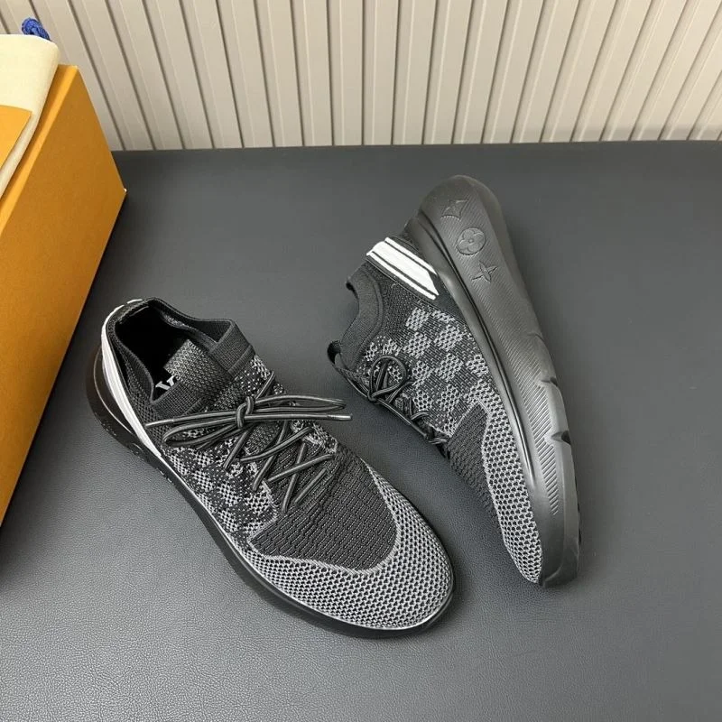 Louis Vuitton Low Shoes Elegant 31194