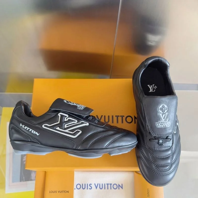 SmartChoice Louis Vuitton Low Shoes 31192