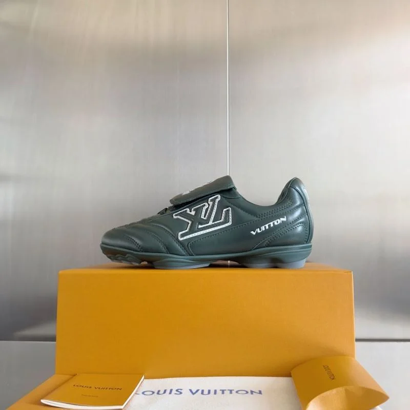 FashionForward Louis Vuitton Low Shoes 31193
