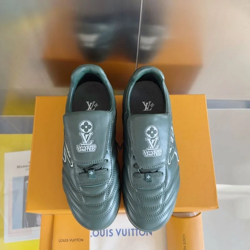 FashionForward Louis Vuitton Low Shoes 31193