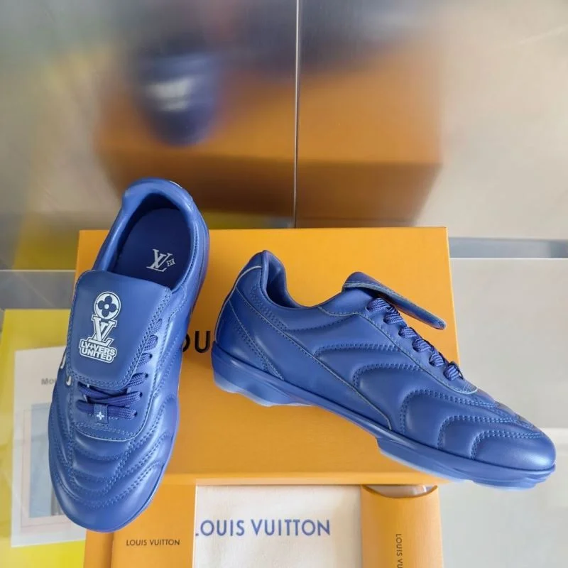 MultiPurpose Louis Vuitton Low Shoes 31190