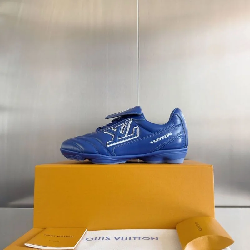 MultiPurpose Louis Vuitton Low Shoes 31190