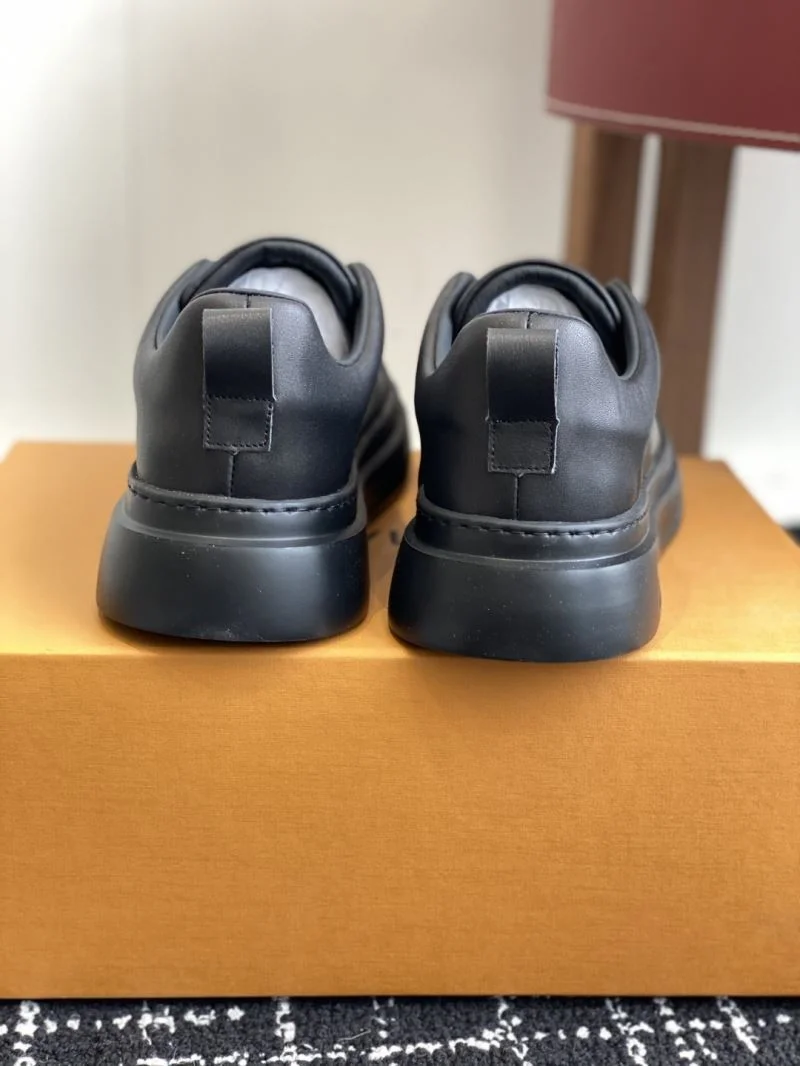 Louis Vuitton Low Shoes Seasonal 31169