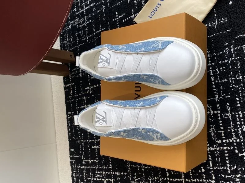 OnTrend Louis Vuitton Low Shoes 31174