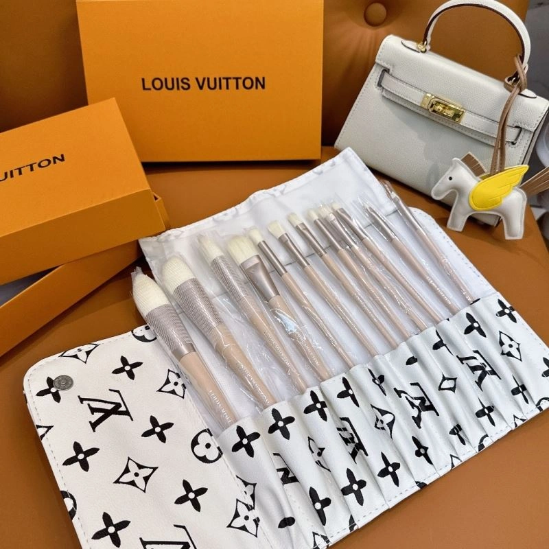 TimelessDesign Louis Vuitton Makeup Brushe 267581