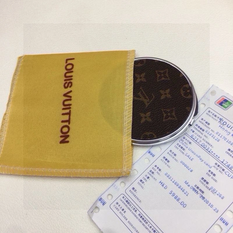 Louis Vuitton Makeup Mirror UrbanChic 267595