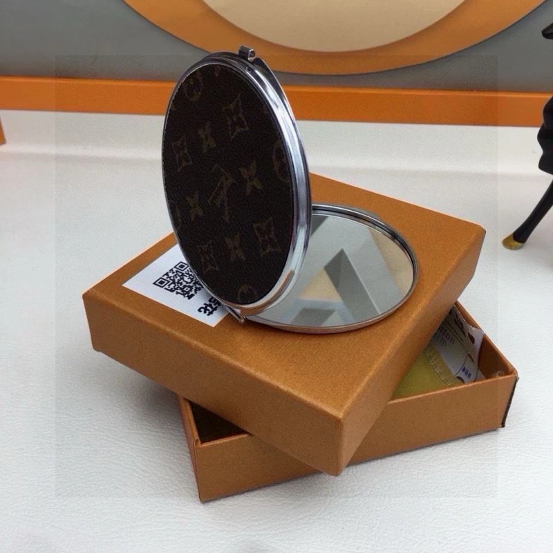 Louis Vuitton Makeup Mirror UrbanChic 267595