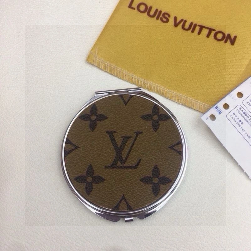 Unique Louis Vuitton Makeup Mirror 267594