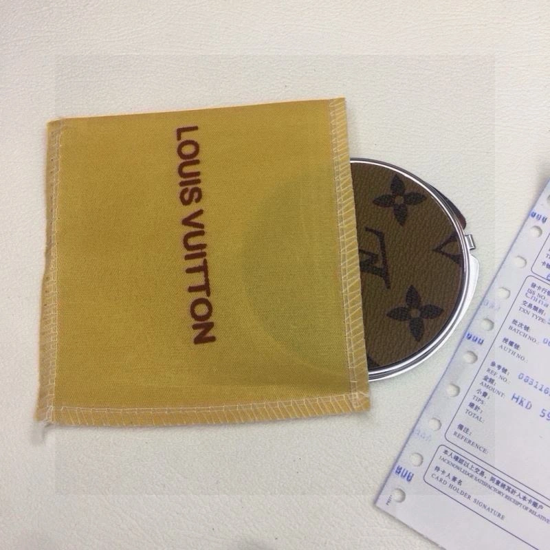 Unique Louis Vuitton Makeup Mirror 267594