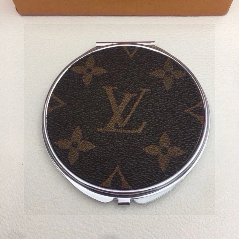Louis Vuitton Makeup Mirror Effortless 267591