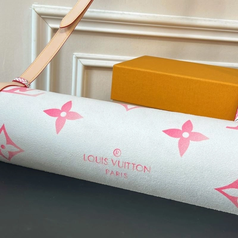 Attractive Louis Vuitton Mats 267602