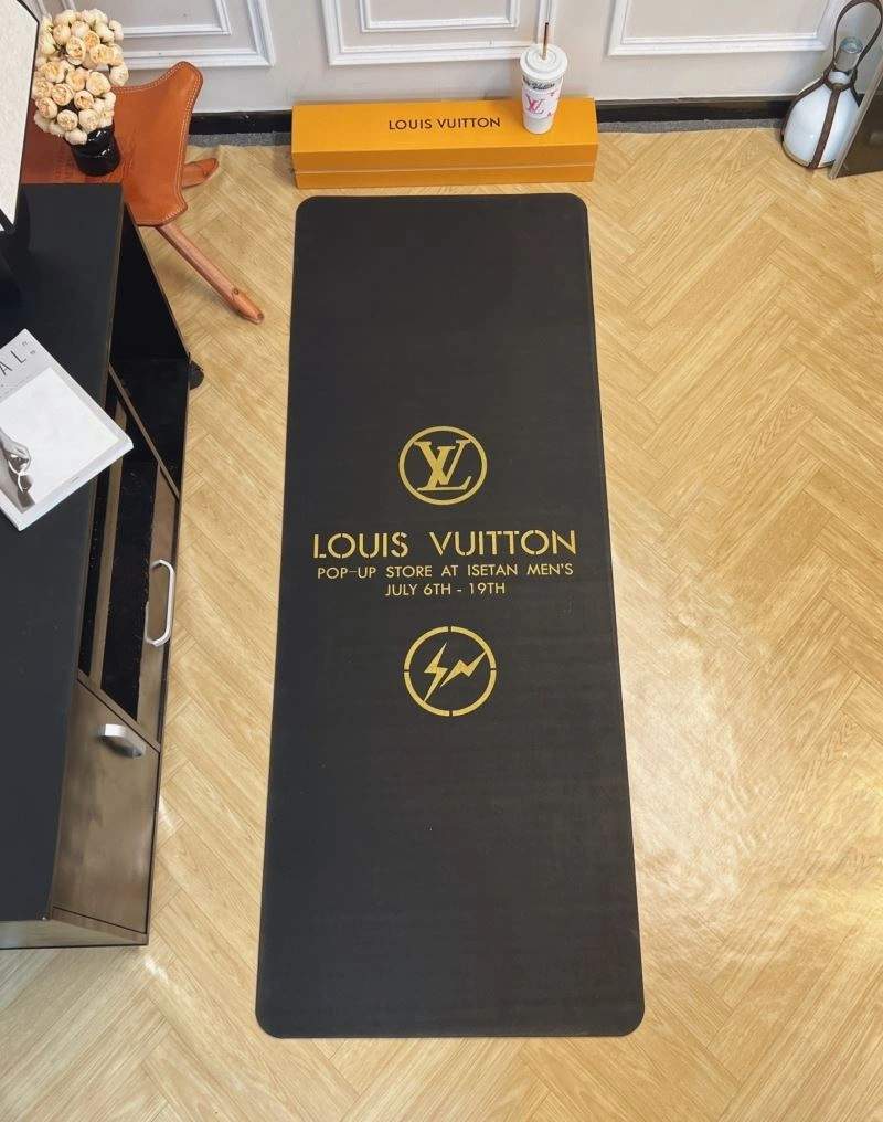Breathable Louis Vuitton Mats 267600