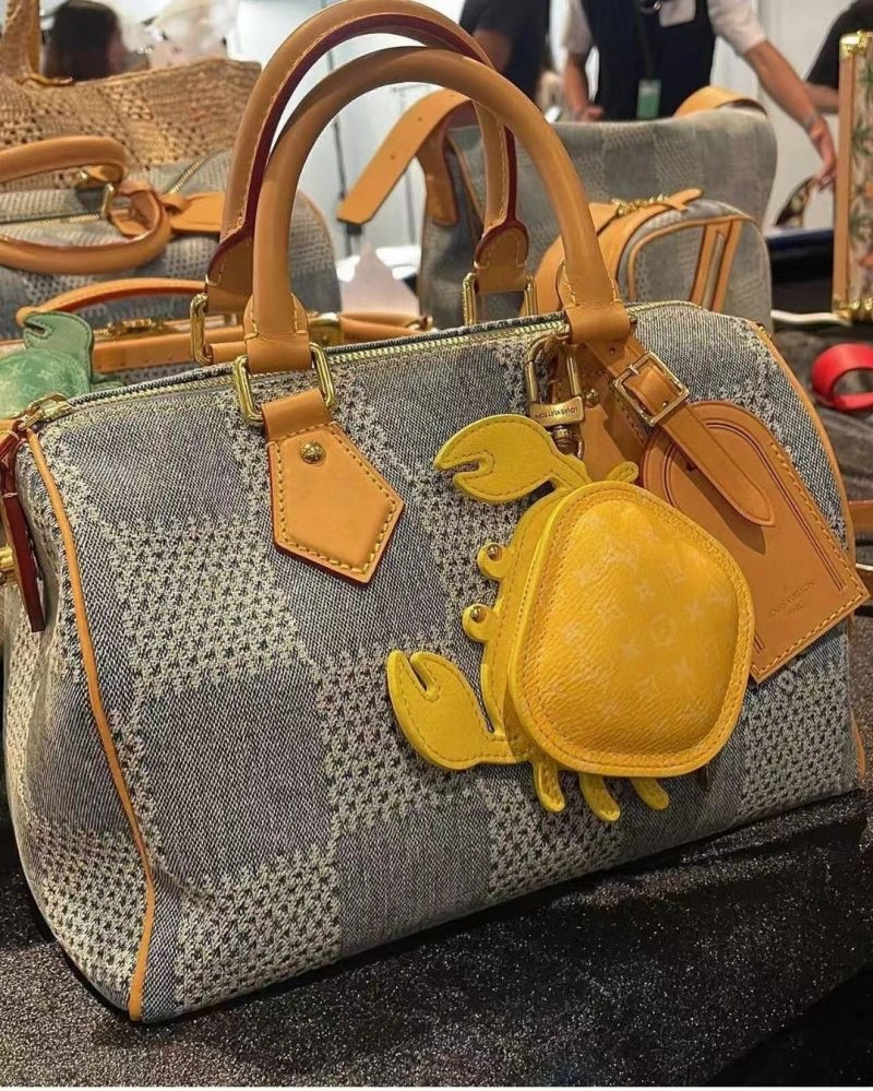 ZipUp Louis Vuitton Mobile Cases 267753