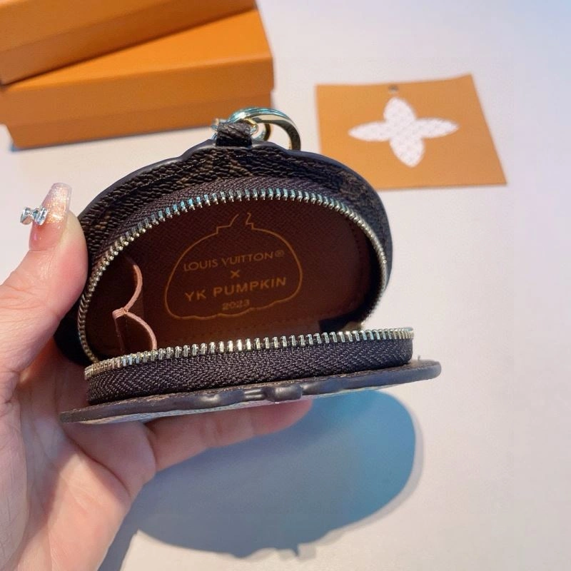 Affordable Louis Vuitton Mobile Cases 268051