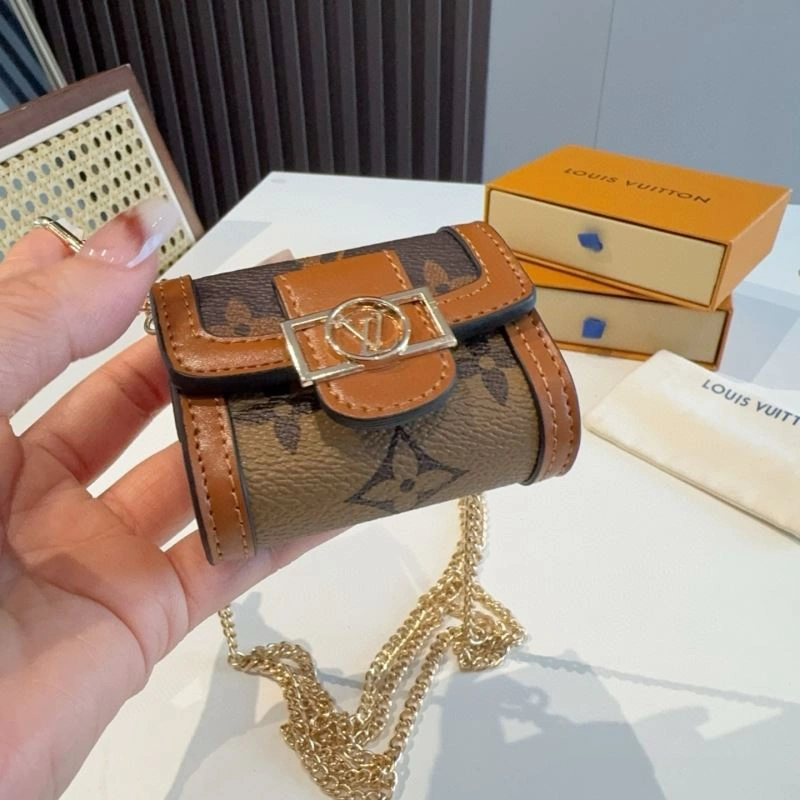 Original Louis Vuitton Mobile Cases 268047