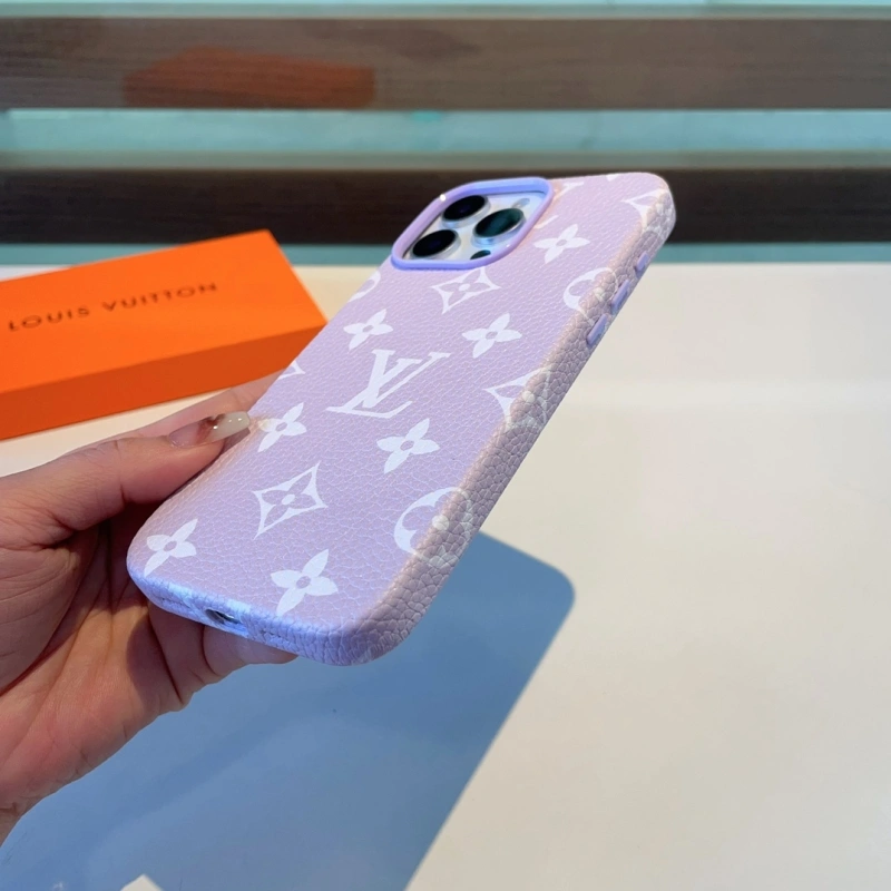Packable Louis Vuitton Mobile Cases 268189