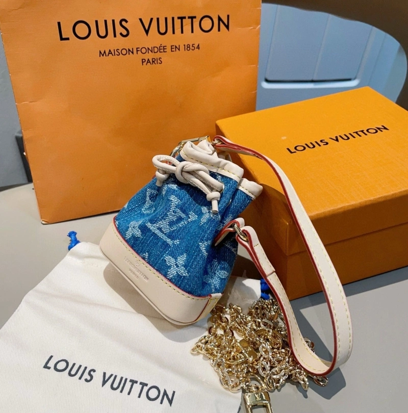 Classic Louis Vuitton Mobile Cases 268173