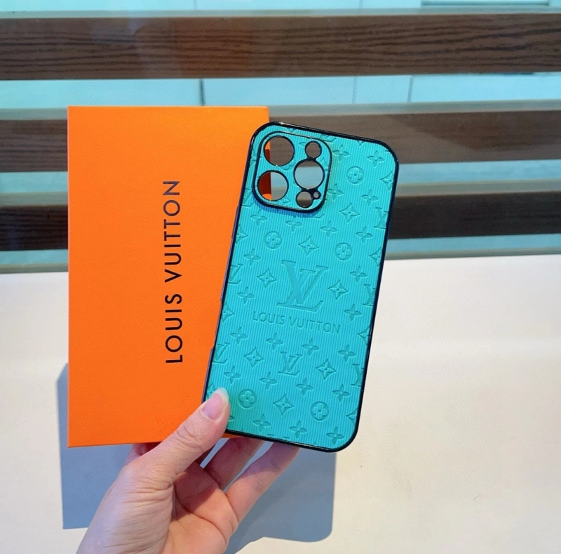 Versatile Louis Vuitton Mobile Cases 268140