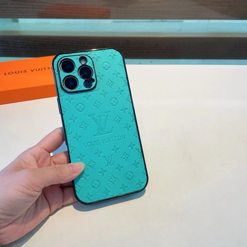Versatile Louis Vuitton Mobile Cases 268140