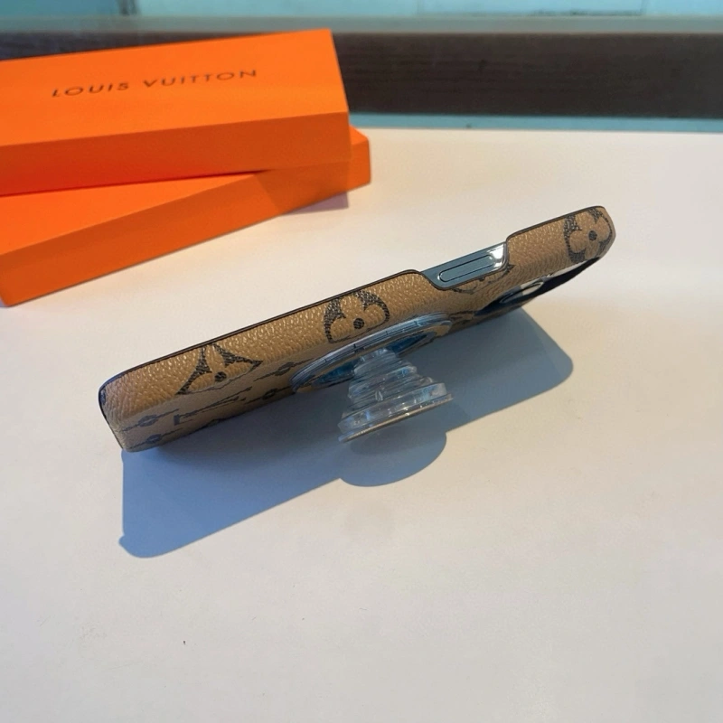 Sustainable Louis Vuitton Mobile Cases 268132
